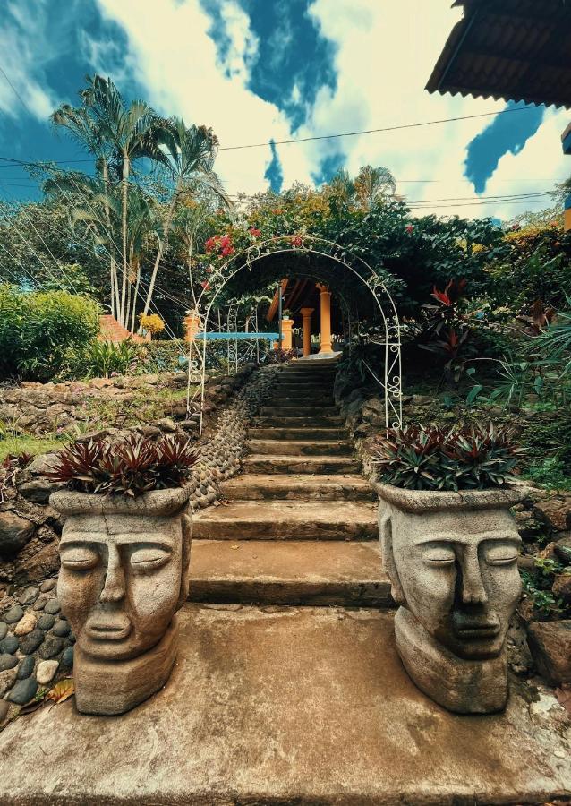 Siwo Art Guesthouse Playa Ocotal Exterior photo