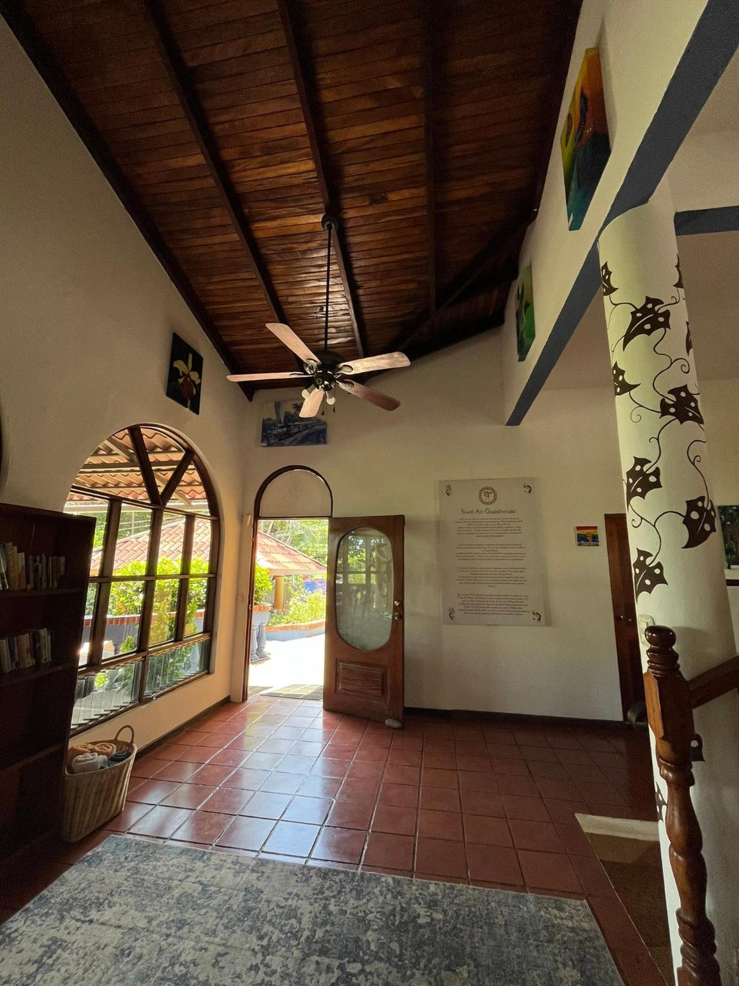 Siwo Art Guesthouse Playa Ocotal Exterior photo