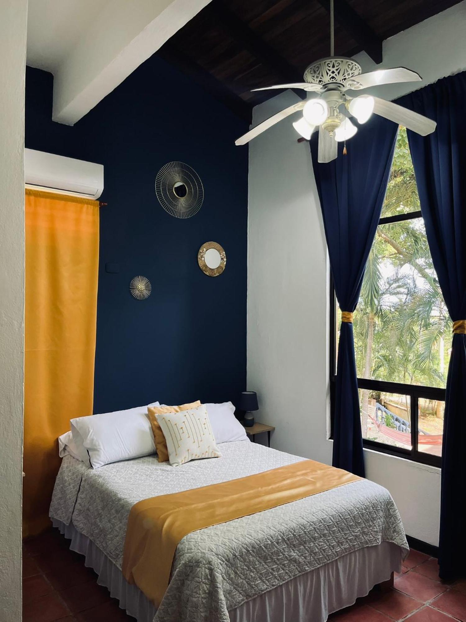 Siwo Art Guesthouse Playa Ocotal Exterior photo